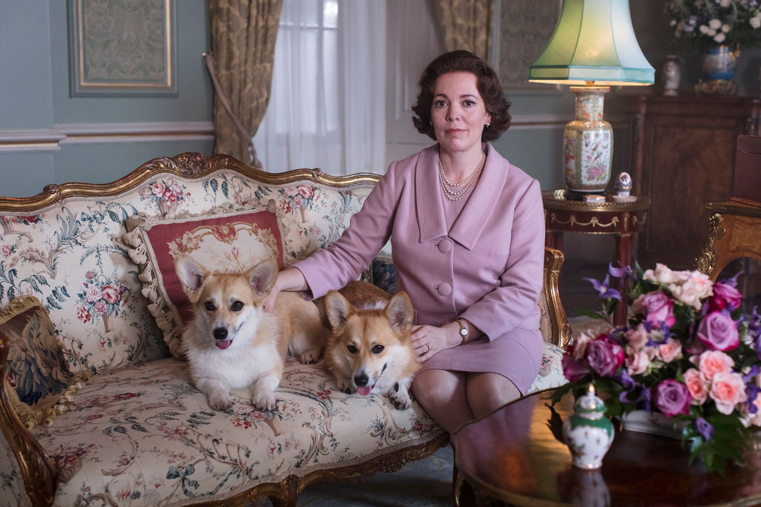 the queen and her corgis