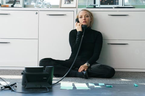 Amanda Seyfried in The Dropout