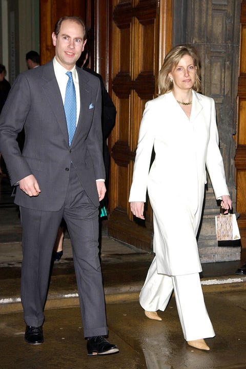 the-earl-and-countess-of-wessex-at-the-v-a-for-a-reception-news-photo-1585939160.jpg