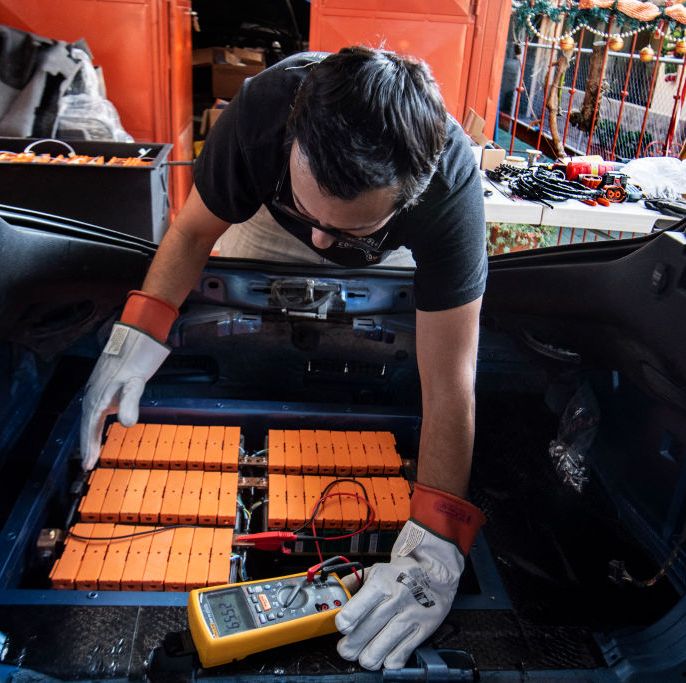 Lithium-Ion Battery Costs Hit Record Low, Survey Finds