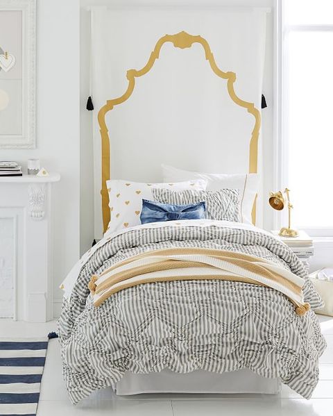 10 Best Dorm Room Headboard Ideas, How To Attach A Headboard College Dorm Bed