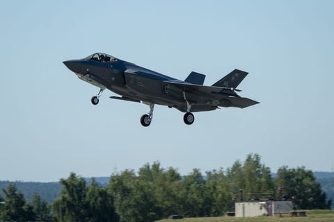 米空軍 F 35 の騒音に近隣住民は耐えられるのか 米国レポート