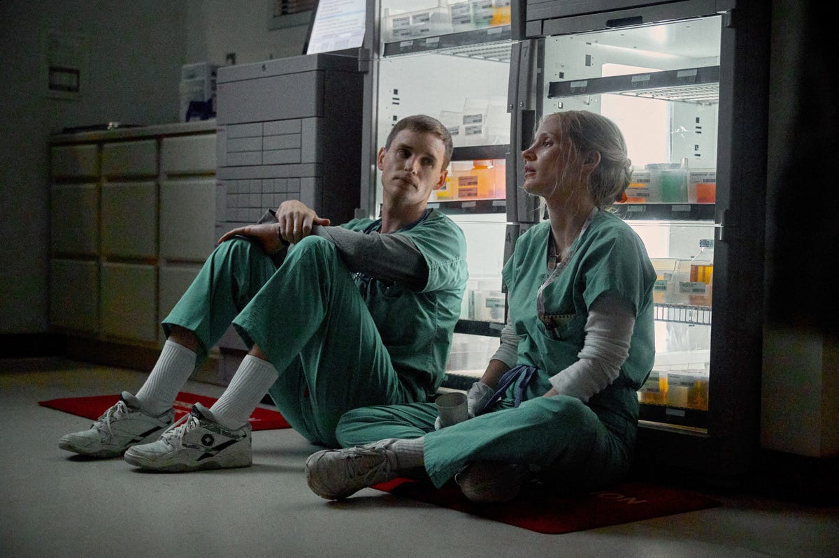 ‘The Angel of Death’, the Netflix film about true crimes of Eddie Redmayne and Jessica Chastain
