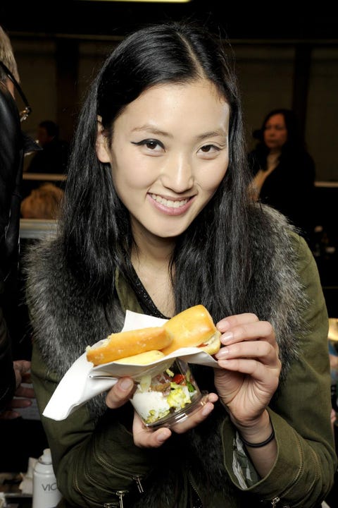Cuisine, Food, Dish, Black hair, Eating, Sitting, Recipe, Food craving, Fast food, Meal, Cuisine, Food, Dish, Black hair, Eating, Sitting, Recipe, Food craving, Fast food, Meal,