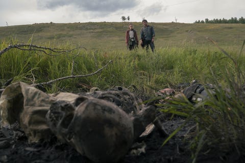 the last of us joel ellie pedro pascal bella ramsey