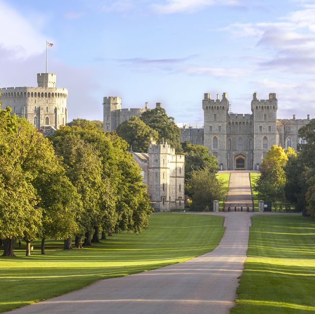 queen’s platinum jubilee set for recordbreaking picnic with 1,600 people at windsor castle