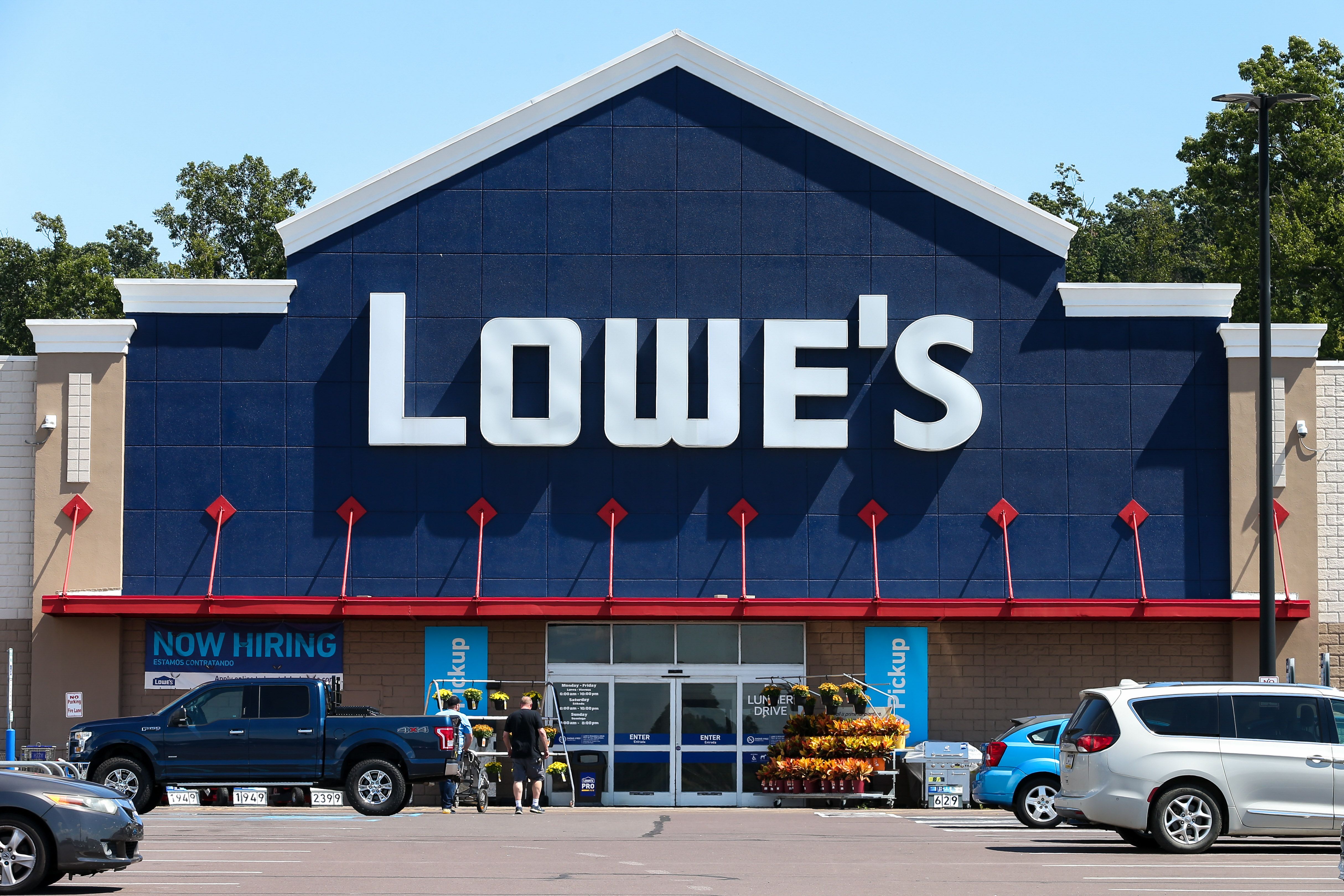 lowes black friday refrigerator sales