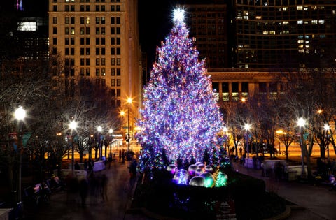 Millennia Park Christmas Tree 2022 30 Best Places To Spend Christmas In The U.s. With Friends And Family 2021