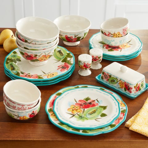 The Pioneer Woman Dinnerware Set