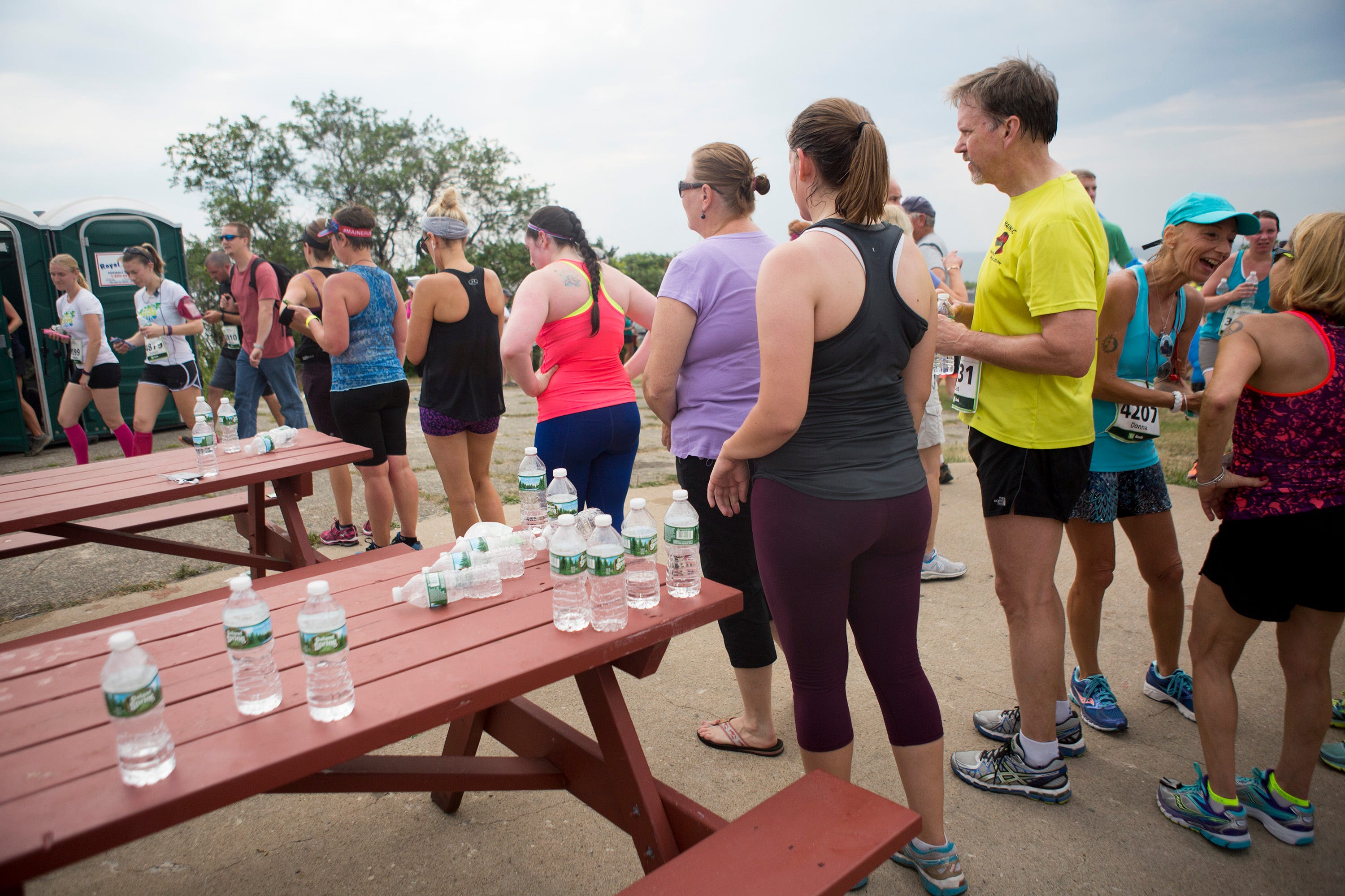 This Study Calls Out a Surprising Reason to Use the Bathroom Before a Race