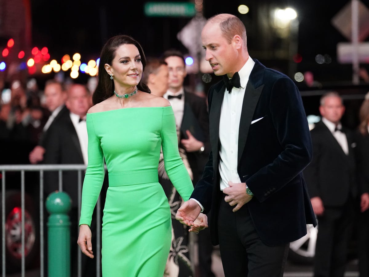 Kate Middleton Wore a Rented Green Gown and Princess Diana’s Jewels to the 2022 Earthshot Prize Awards