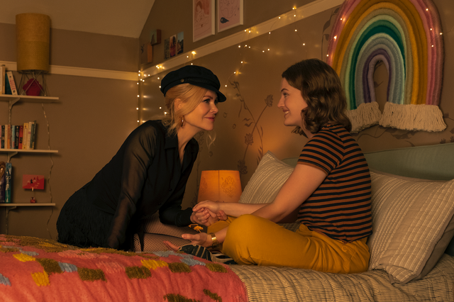 Nicole Kidman e Jo Ellen Pellman in una scena di The Prom