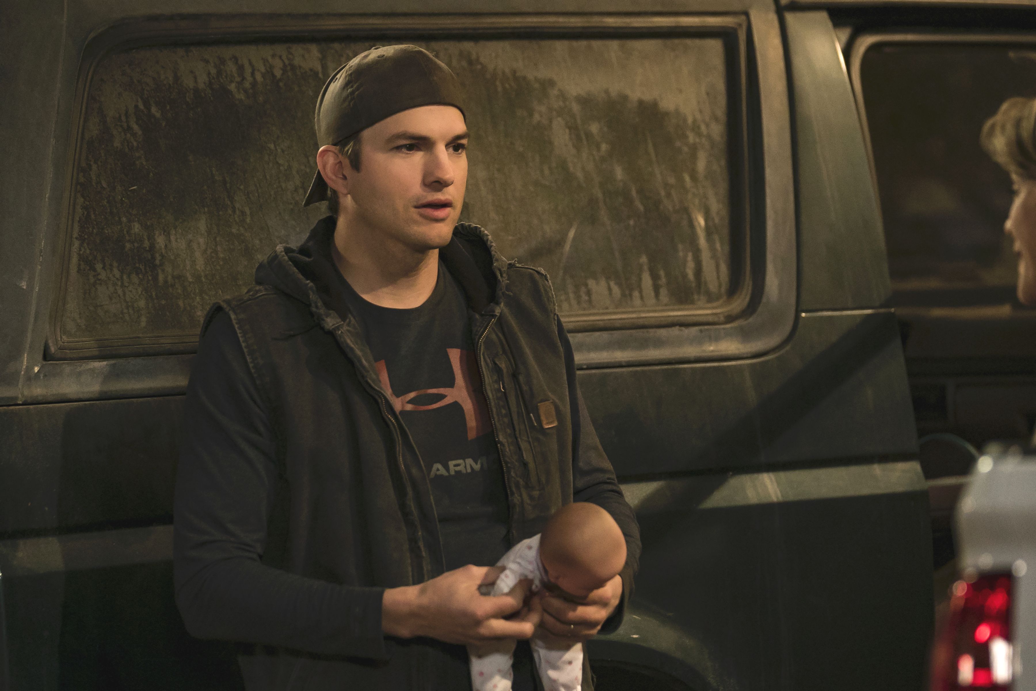 Ashton Kutcher Confirms Netflix S The Ranch Is Ending Just Not