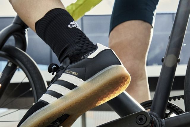 Nueva Zelanda Ídolo satélite Adidas's New Velosamba Is a Samba Made for Cycling