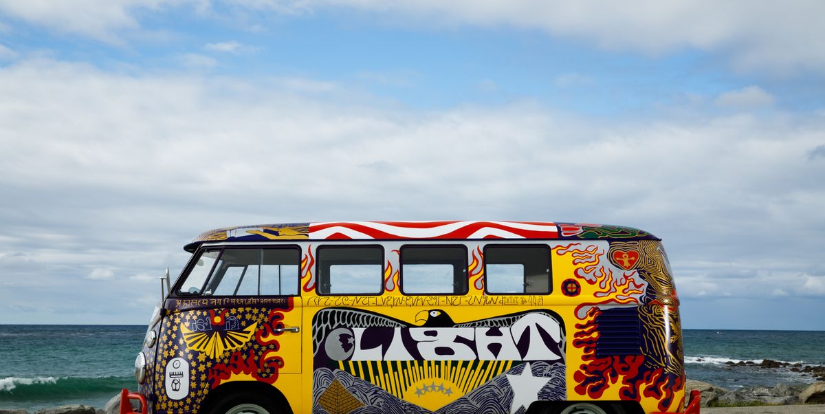 nek spons tekst As Woodstock Hits 50, the Volkswagen Microbus Is Now a Collectible