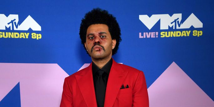 Why The Weeknd Had A Bloody Face At The Vmas - bronze roblox music video award for sale