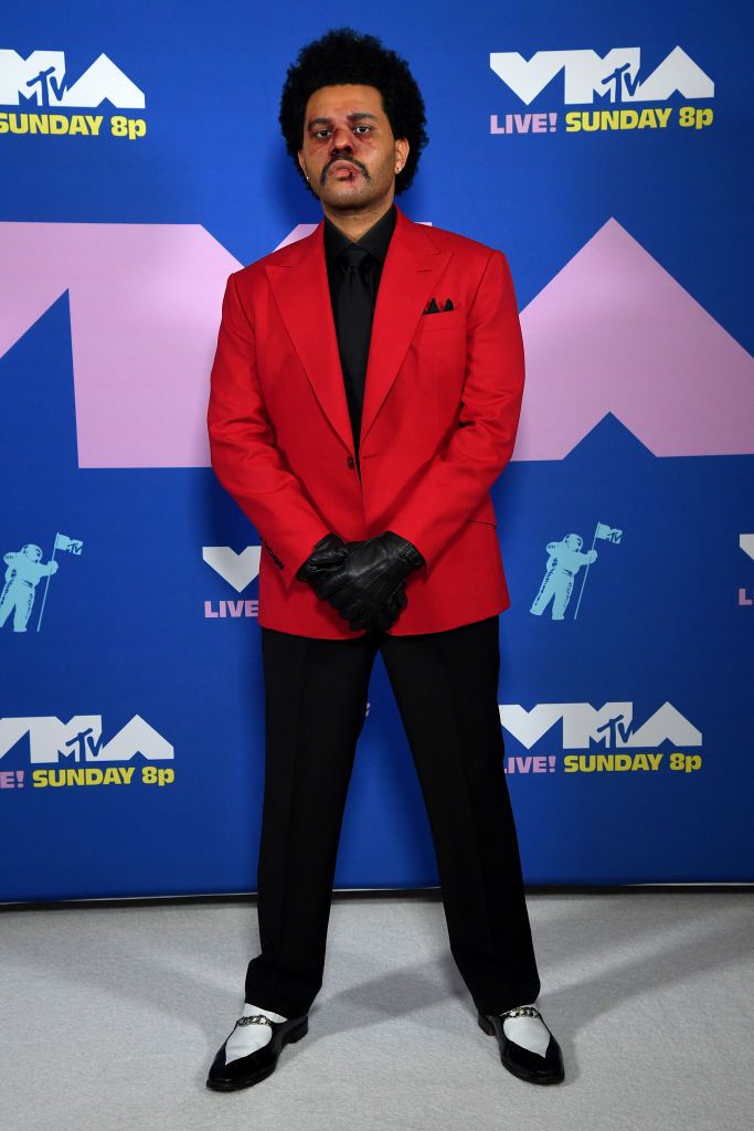 The Weeknd Outfit and Makeup at the 2020 MTV VMAs