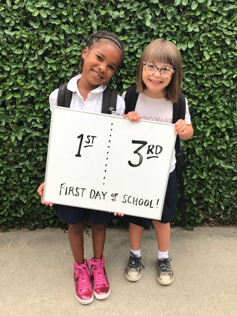 28 Tips For First Day Of School Pictures 21 Back To School Photo Ideas From Pros