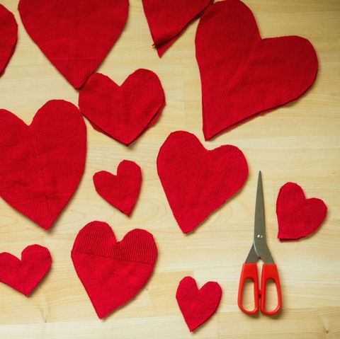 red felt hearts and scissors