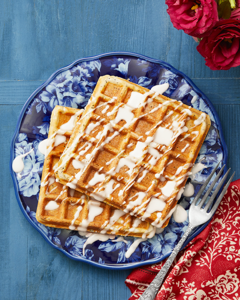 waffle things to do valentines day breakfast