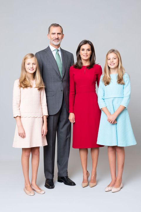 official photographs of spanish royals and her royal highnesses the princess of asturias and the infanta doña sofía