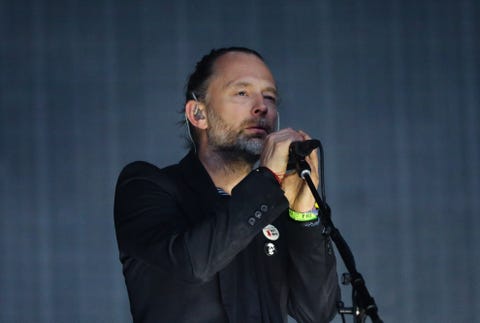 Thom Yorke Solo The Gloaming Video - Thom Yorke's Voice Calmed an Angry ...