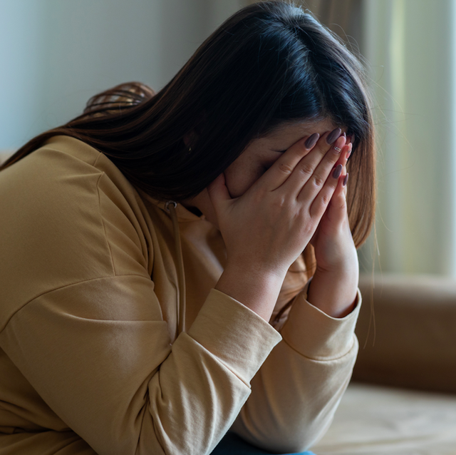 thousands of women may have ptsd from miscarriage, research warns