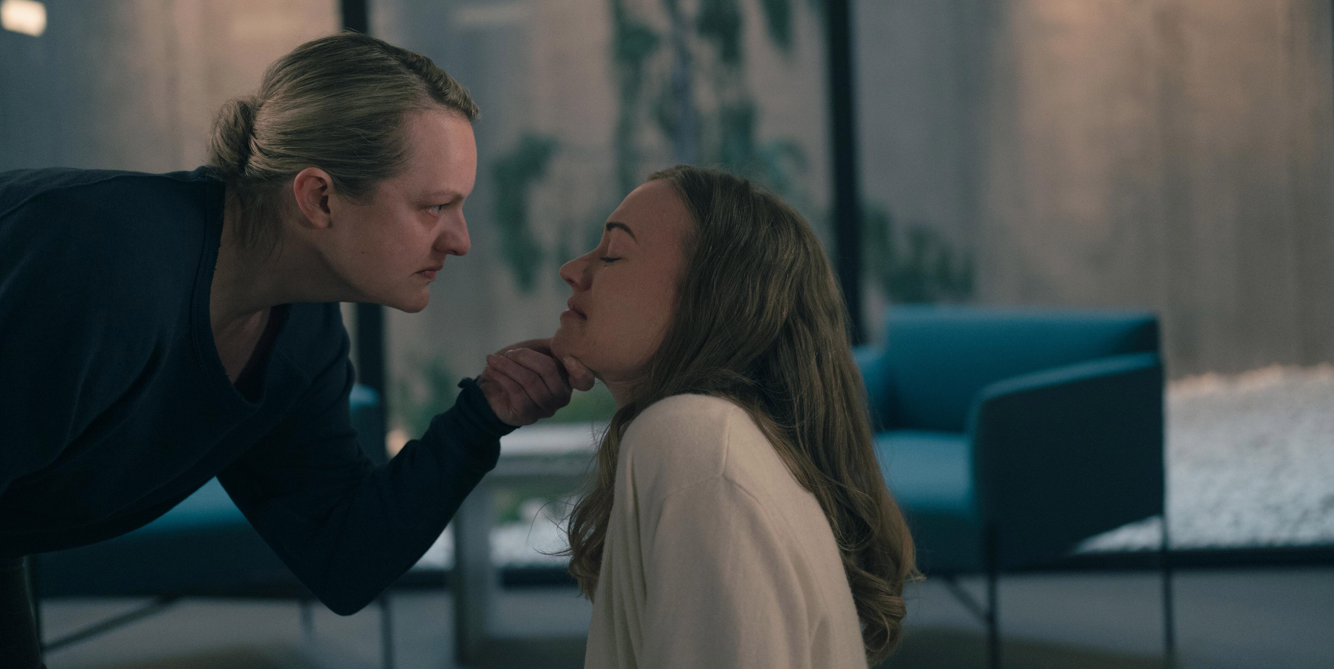 All the Most Shocking Moments From The Handmaid’s Tale Season 4 All the Most Shocking Moments From The Handmaid’s Tale Season 4