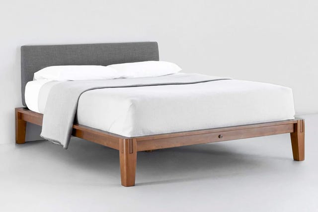 Review Thuma Bed Frame