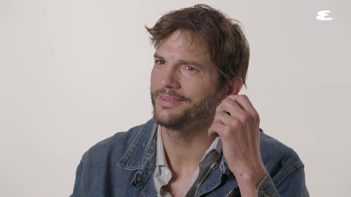 The incredible story of the day that Ashton Kutcher did not recognize Harry Styles in a karaoke
