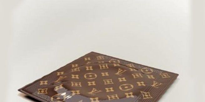 Mitt Crack pot længde Practice Safe Sex With These $68 Louis Vuitton Condoms