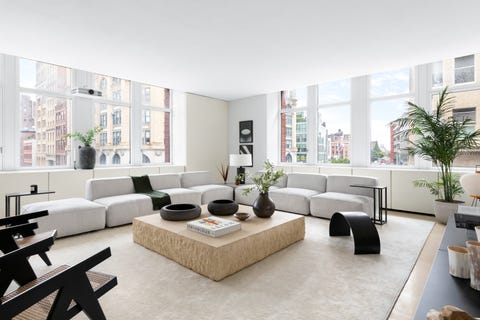 Where Do Kim Kardashian And Kanye West Live A List Of All Of Kim Kardashian And Kanye West S Homes Where Do Kim Kardashian And Kanye West Live A List Of All Of Kim Kardashian And Kanye West S Homes