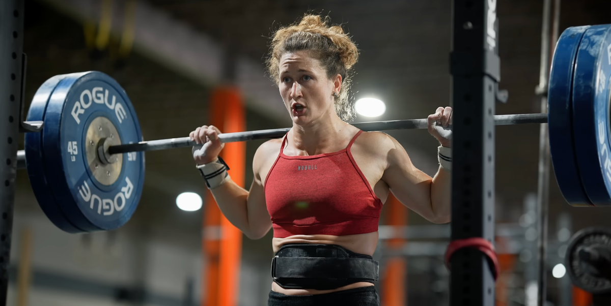 Regardez Tia-Clair Toomey de CrossFit participer à une journée d’entraînement de 13 heures