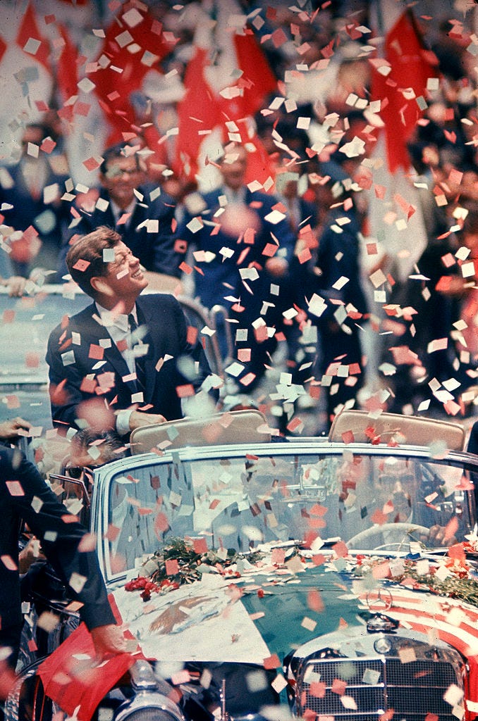 what-is-a-ticker-tape-parade-who-gets-a-ticker-tape-parade-in-nyc