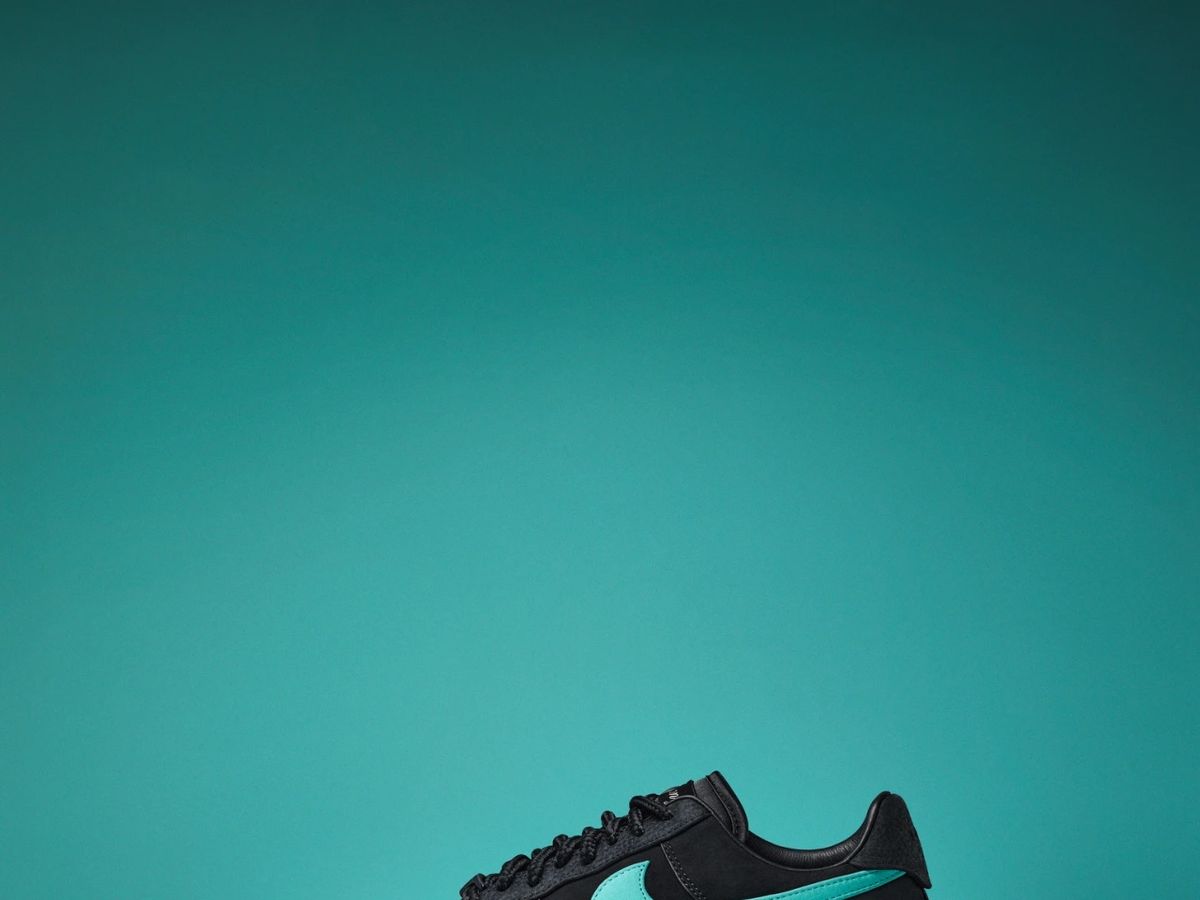 SNKRS Special: Air Force 1 x Tiffany & Co.. Nike SNKRS GB