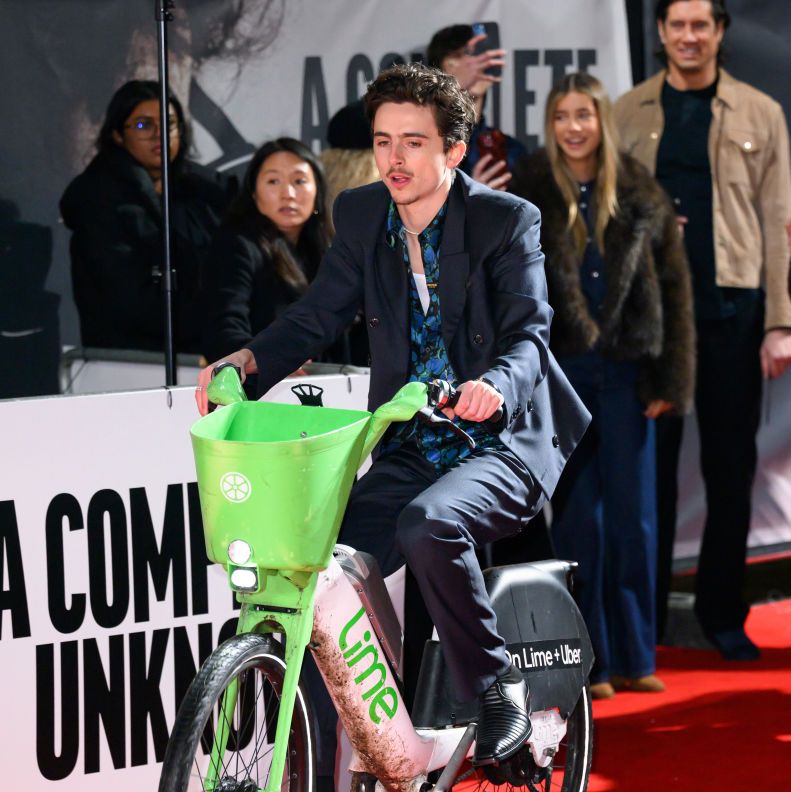 Apparently, Timothée Chalamet Got Fined For Rolling Onto the Red Carpet on an E-Bike