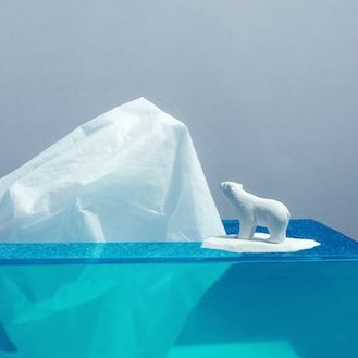 超可愛又消暑的日本創意小物「冰山面紙盒」！日本藝術家對於環保巧思創意