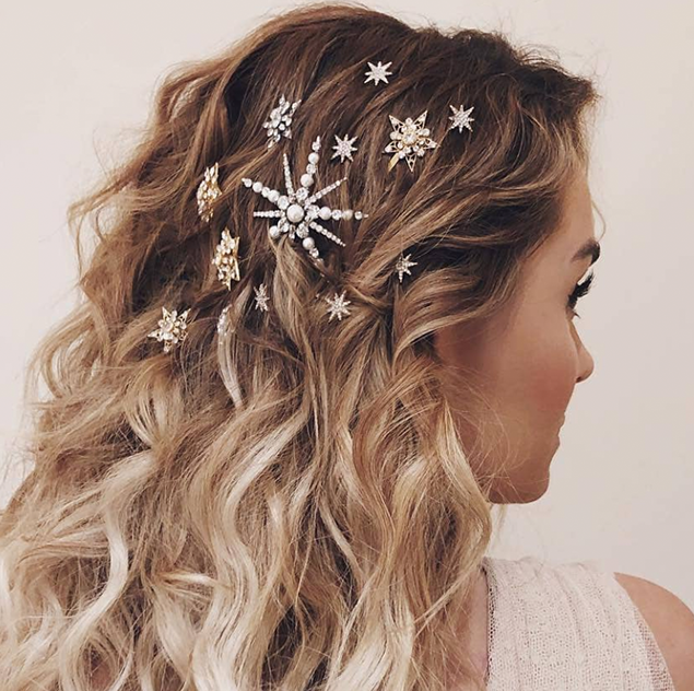 How To Choosing A Bridesmaid Hair Style For Your Girls