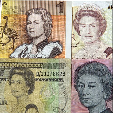 どんな人 世界で流通する 紙幣 に描かれる女性たち