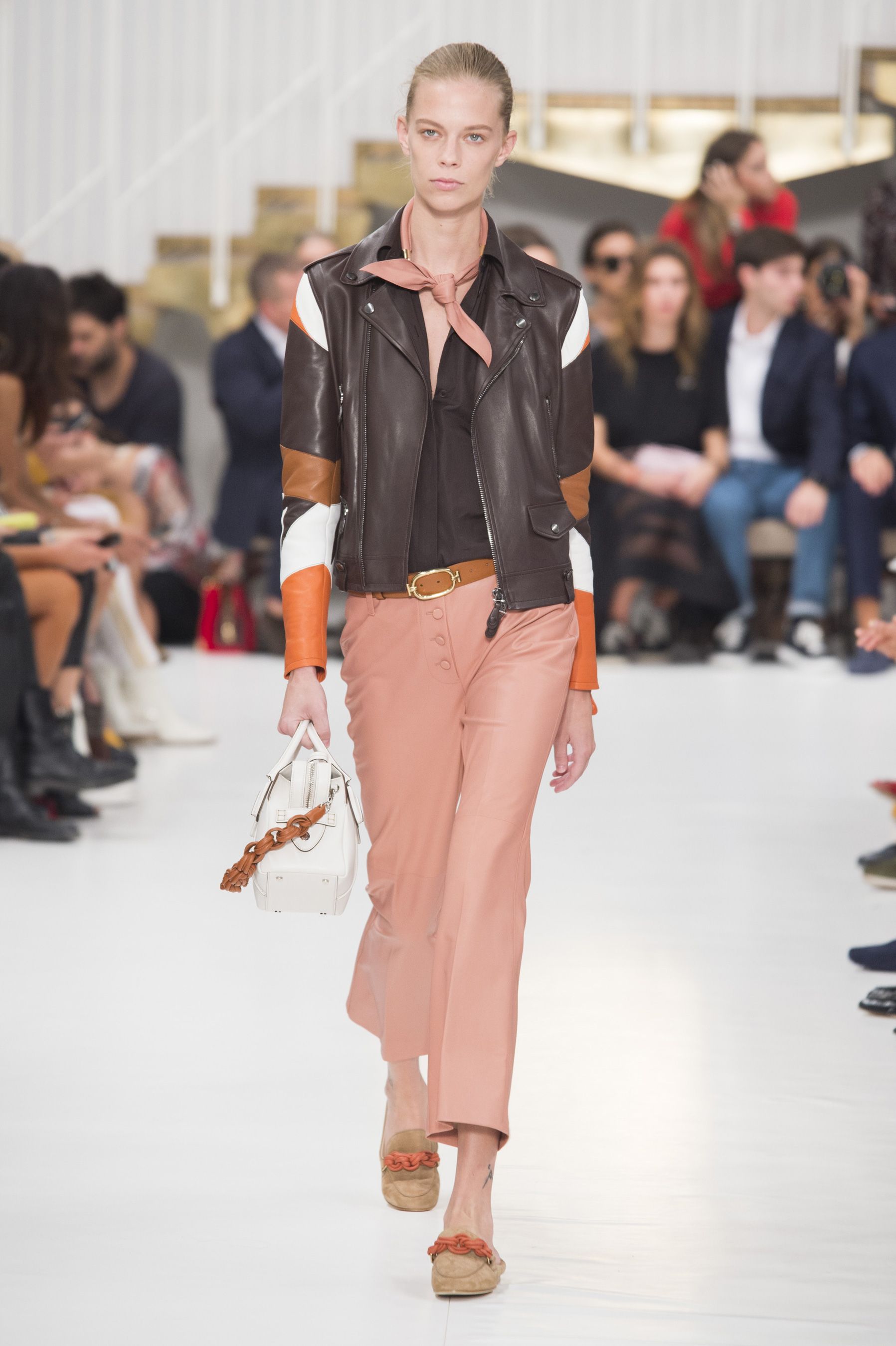 41 Looks From Tod S Spring Summer 19 Myfw Show Tod S Runway At Milan Fashion Week