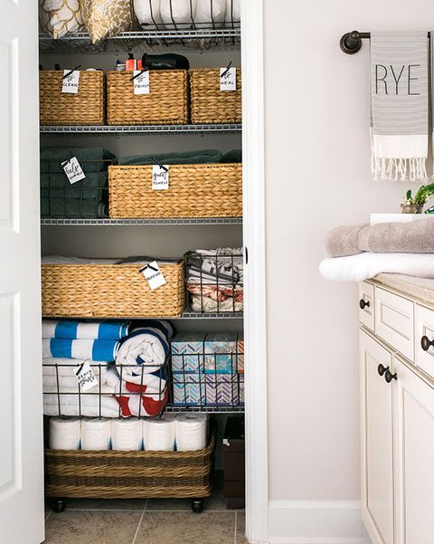 15 Best Linen Closet Organization Ideas, Diy Bathroom Linen Closet Shelves