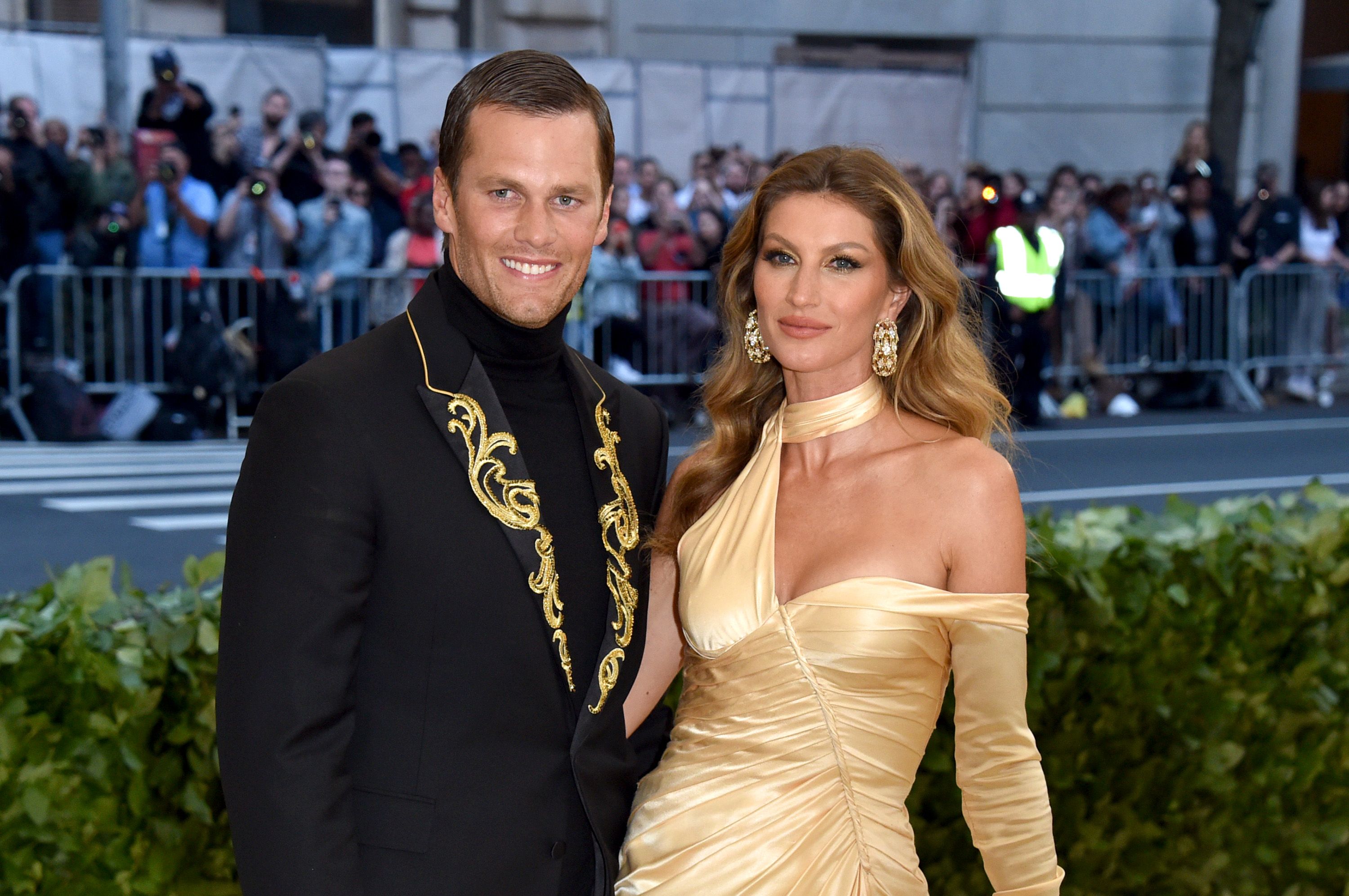 Tom Brady Net Worth / Tom Brady S Wife Gisele Bundchen 5 ...