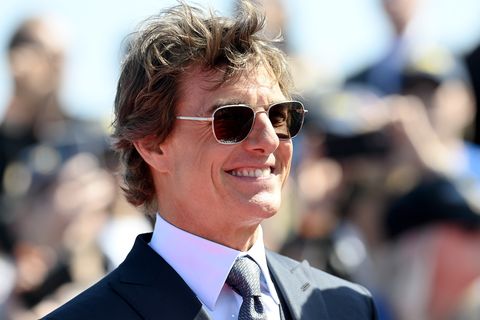 Relativamente Dar sección Tom Cruise elige unas gafas de sol de estilo Top Gun