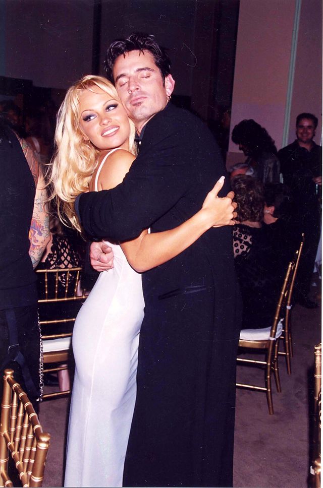 pamela anderson and tommy lee during 1995 grammy awards   am party in los angeles, california, united states photo by jeff kravitzfilmmagic, inc