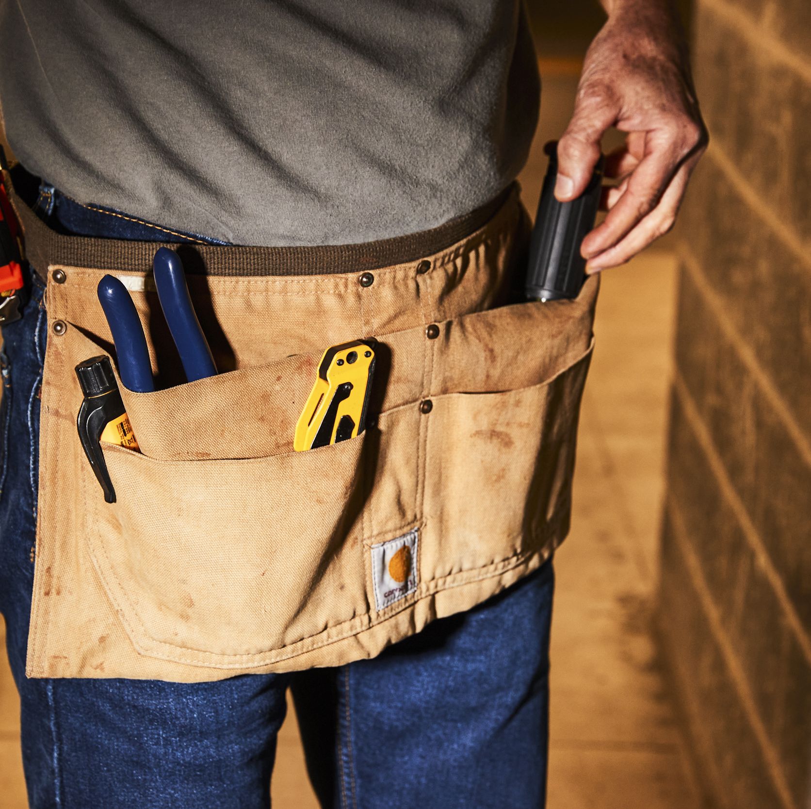 These Durable and Pocket-Heavy Tool Belts Will Leave Your Hands Free and Carry Everything You Need