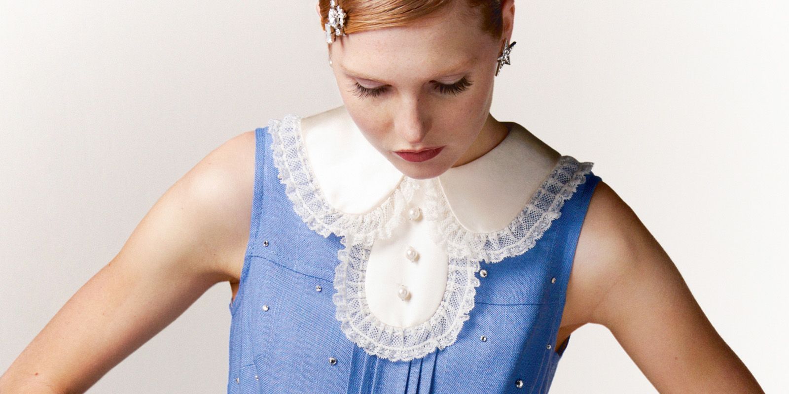 ミュウミュウ の新アップサイクルプロジェクトが始動 世界にひとつのヴィンテージドレスが発売