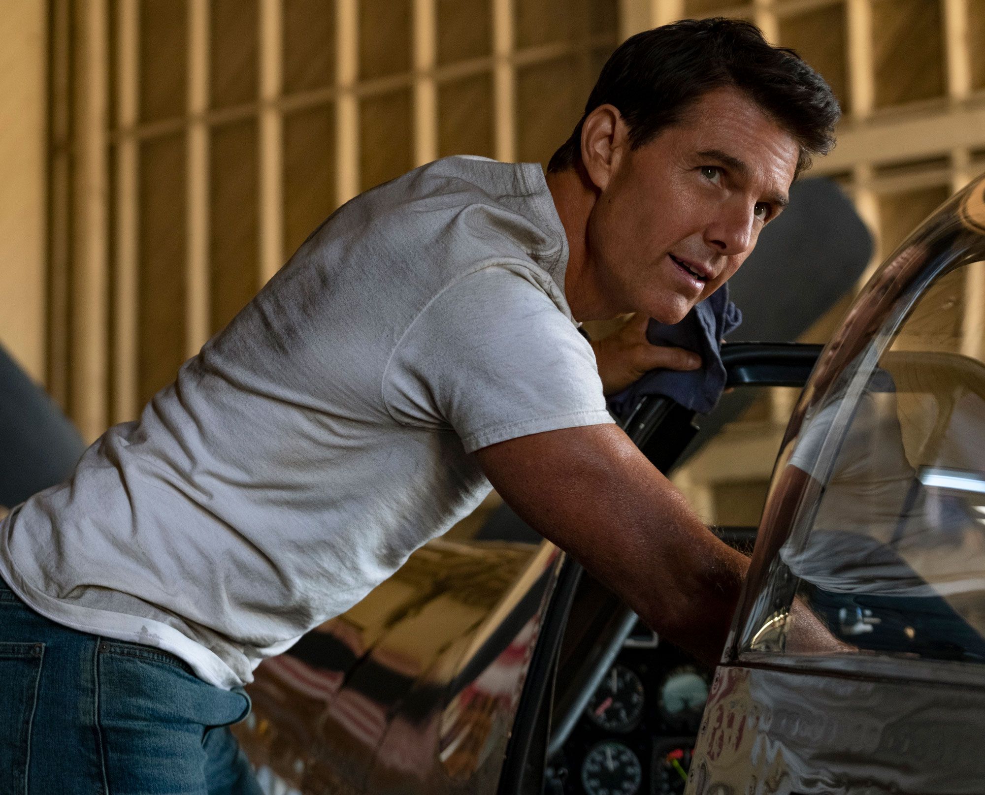 How Tom Cruise Maintains His Youthful Looks at 59, and How You Can Too
