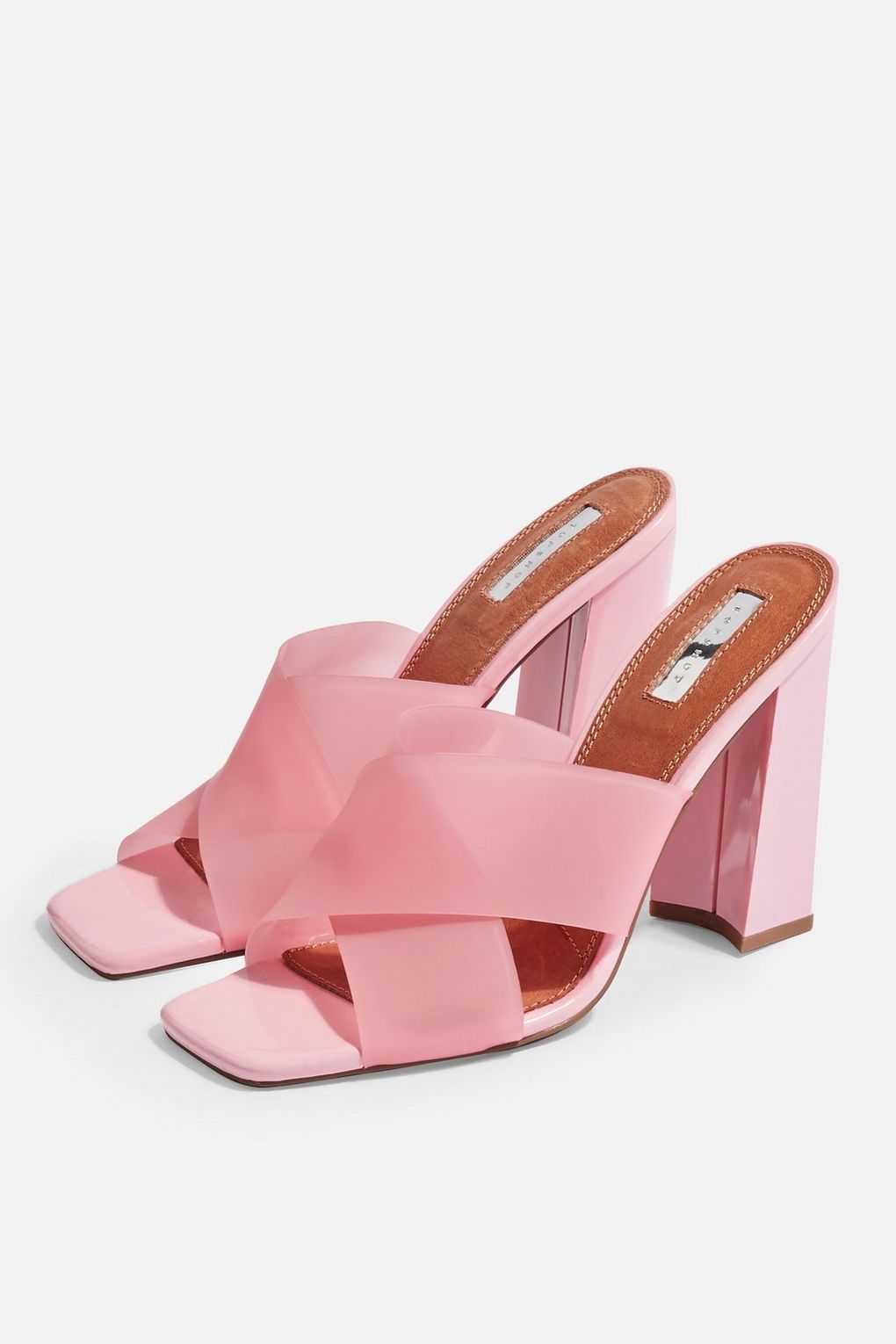 De new in schoenen bij Zara, Mango en Topshop die je wil De new in schoenen bij Zara, Mango en Topshop die je wil