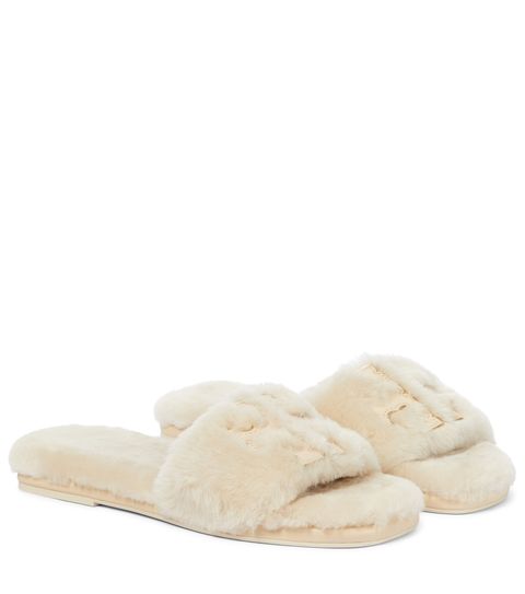 tory burch  fuzzy slippers