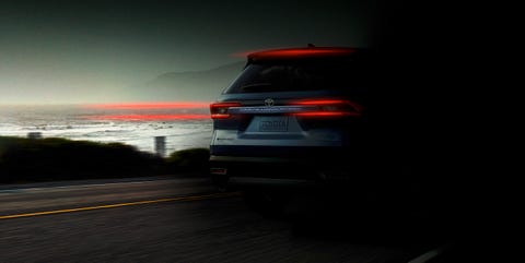teaser of toyota grand highlander tailgate